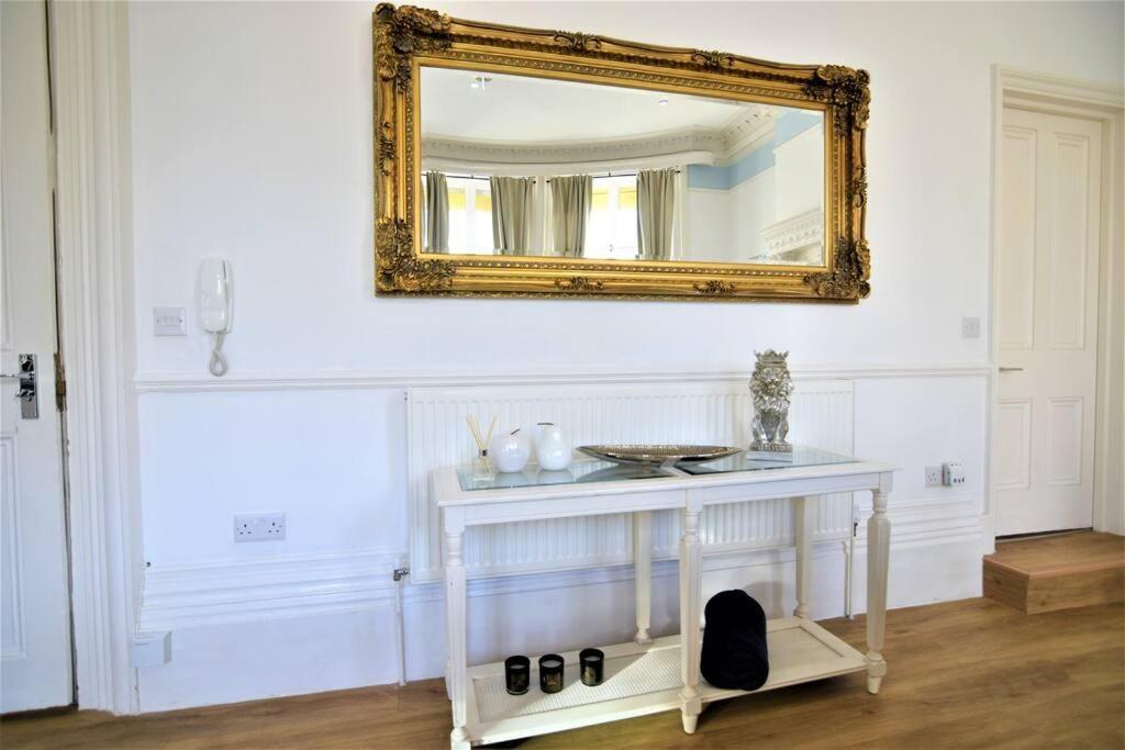 Flash Sales Offer - Any Week Day No Minimum Night Restrictions Central Hove 1 Bedroom Flat Bn38Bru02 Eksteriør billede